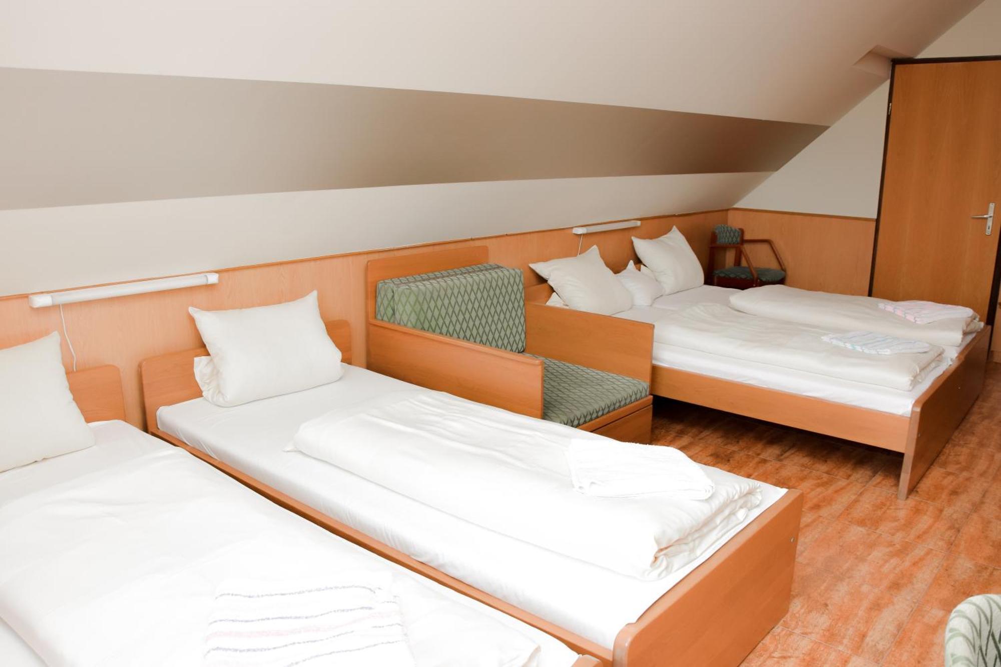 Guest house Csikar Csarda Es Panzio Koszeg